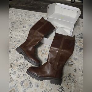 Amazon Dark Brown Heeled Boots